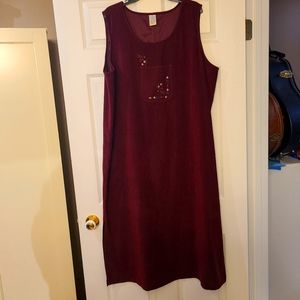 5/$40 - Vintage Burgundy Embroidered Dress - Size 22W